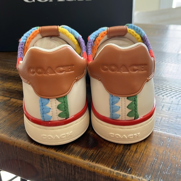 COACH PRIDE LEATHER SNEAKERS NIB - Picture 4 of 7